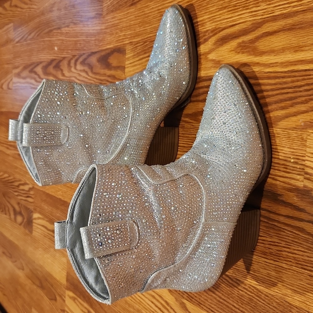 Silver Sparkle Boots